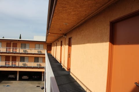 Garvey Inn Hotel - 小台北酒店, Monterey Park Inn in Alhambra