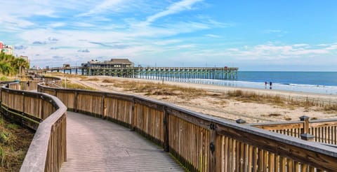Towers on the Grove Resort by ResortShare Apartment hotel in North Myrtle Beach