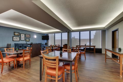 Pear Tree Inn Cape Girardeau West Hotel in Cape Girardeau