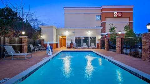 Best Western Plus Spring Inn & Suites Hotel in Spring