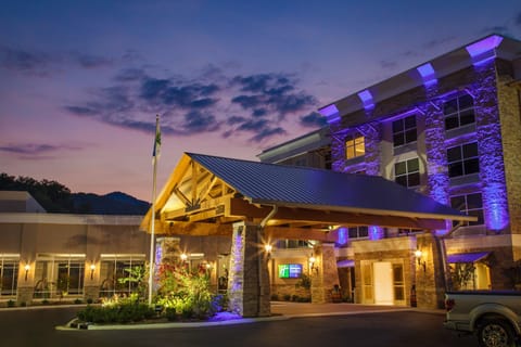 Holiday Inn Express Gatlinburg Downtown By IHG Hotel in Gatlinburg
