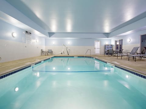 Holiday Inn Express & Suites Lincoln I - 80 By IHG Hotel in Lincoln