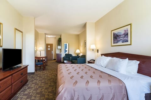 Quality Inn & Suites Schoharie near Howe Caverns Hotel in Capital District, NY, USA