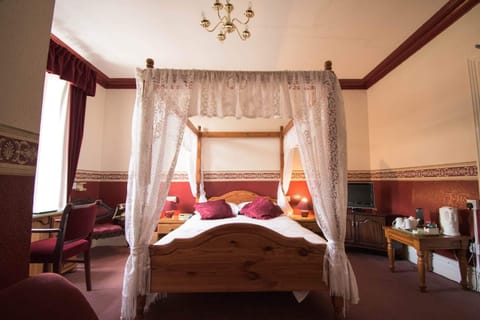 Amenity (Guest room)