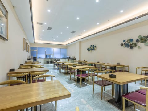 ZMAX Hotels Beijing Pinggu Qianlima Huandao Hotel in Tianjin