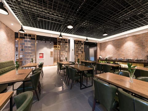 James Joyce Coffetel Beijing Pinggu Hospital Century Square Hotel in Tianjin