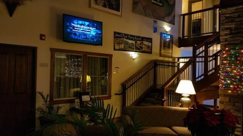 A Riverside Inn Travelodge by Wyndham Hotel in Fairplay