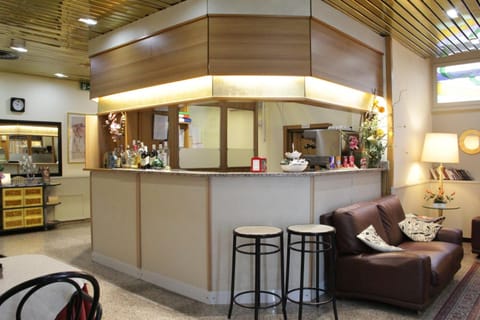 Bar/lounge