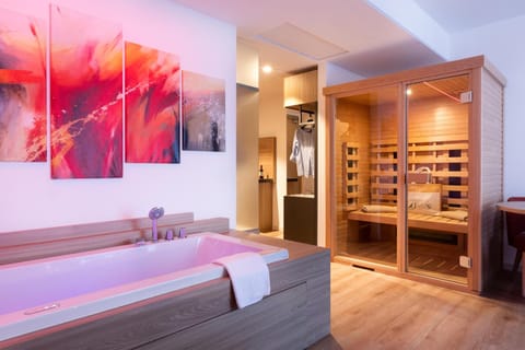 Hotel Ambassador Suite Hotel in Riva del Garda