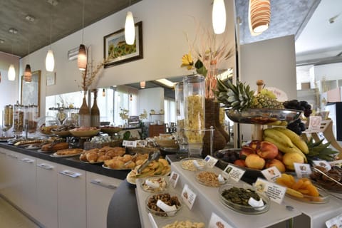 Hotel Ambassador Suite Hotel in Riva del Garda