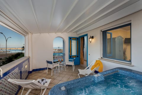Balcony/terrace