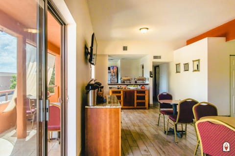 Coyote South Hotel in Agua Fria