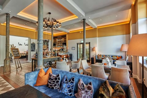 Bar/lounge