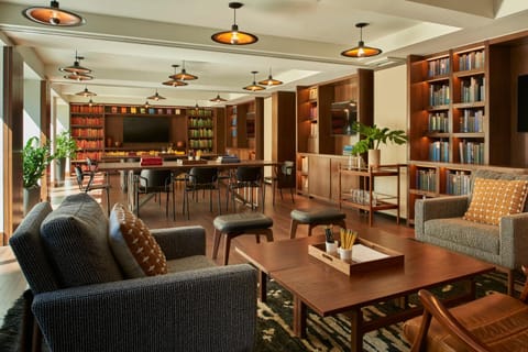 Shared lounge/TV area