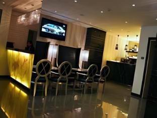 Bar/lounge