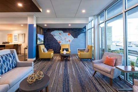 Holiday Inn Express & Suites Greenwood North By IHG Hotel in Lake Greenwood