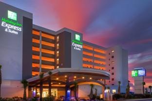 Holiday Inn Express & Suites Panama City Beach - Beachfront By IHG Hotel in Panama City Beach