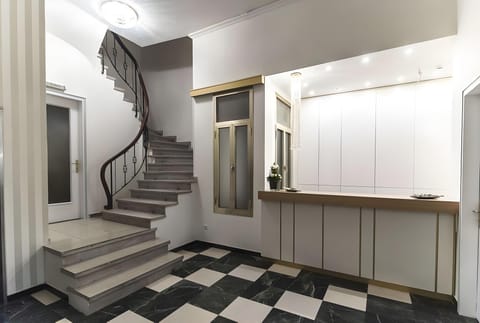 Ares Athens Hotel Hotel in Athens