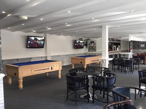 Riviera Hotel Hotel in Torquay