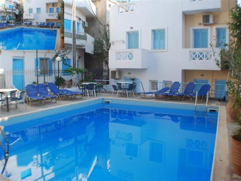 Renia Studios Apartment hotel in Crete