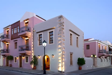 Palazzo Vecchio Exclusive Residence Hotel in Rethymno