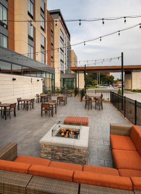 Hilton Garden Inn Milwaukee Brookfield Conference Center Hotel in Brookfield