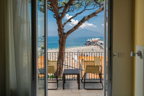 Hotel Le Axidie Hotel in Vico Equense