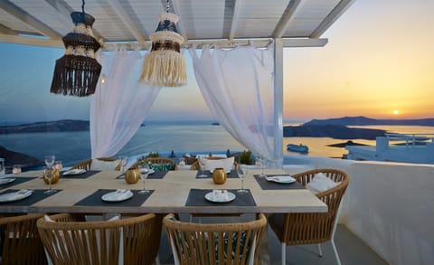 Volcano View by Caldera Collection Hotel in Mesaria