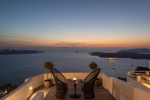 Volcano View by Caldera Collection Hotel in Mesaria