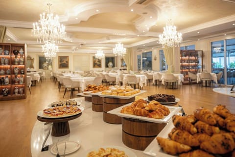 Grand Hotel Liberty Hotel in Riva del Garda