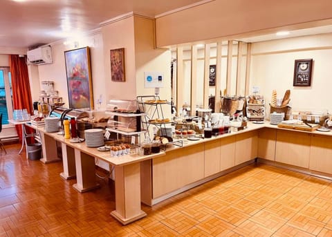 Triton Hotel Piraeus Hotel in Pireas