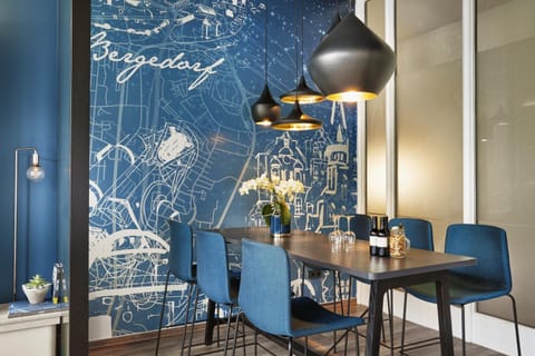 Bar/lounge