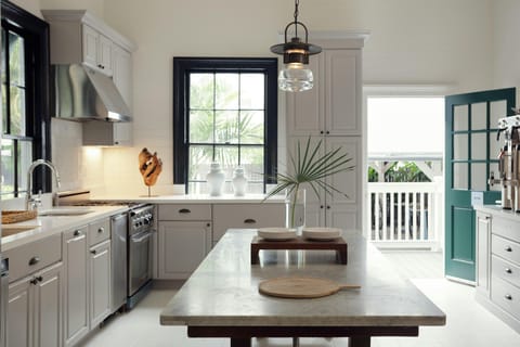 Ridley House - Key West Historic Inns Hotel in Key West