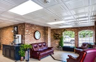 Rodeway Inn Branson, Brick House Hotel in Branson