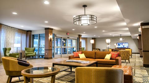 Staybridge Suites Marquette By IHG Hotel in Marquette