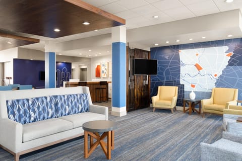 Holiday Inn Express & Suites West Memphis By IHG Hotel in Marion