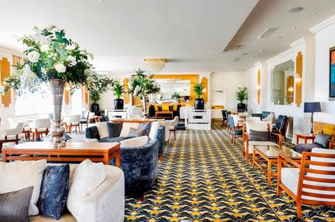 Bar/lounge