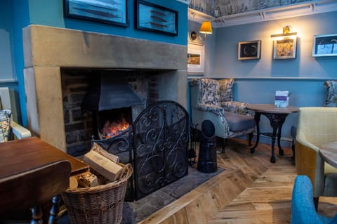 Kings Head Hotel by Good Night Inns Hotel in Borough of Harrogate