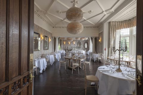 Falcon Manor Hotel Hotel in Giggleswick