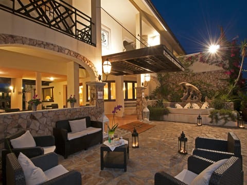 Hotel Palau Hotel in Palau