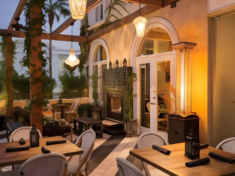 The Crescent Hotel Beverly Hills Hotel in Beverly Hills