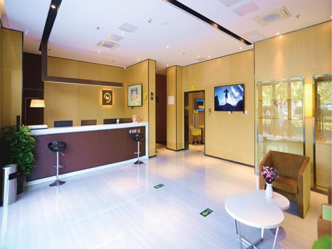 IU Hotel Beijing Yuanboyuan Dujiakan Hotel in Beijing