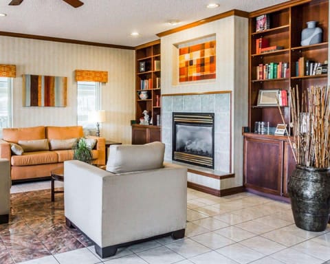 Quality Inn Denver Northeast Brighton Hotel in Brighton