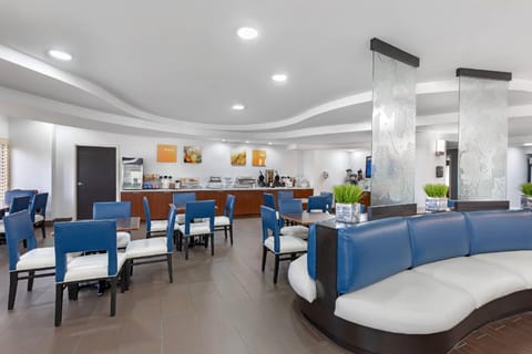 Comfort Suites DFW N/Grapevine Hotel in Grapevine