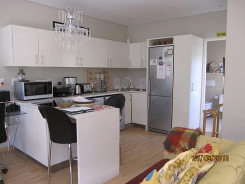 Navona Constantia Guest Cottage Apartment hotel in Cape Town