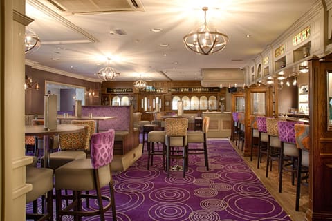 Bar/lounge
