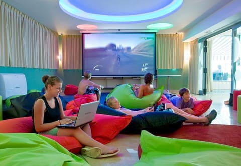 Crystal Sunny Hotel by Valamar Hotel in Poreč