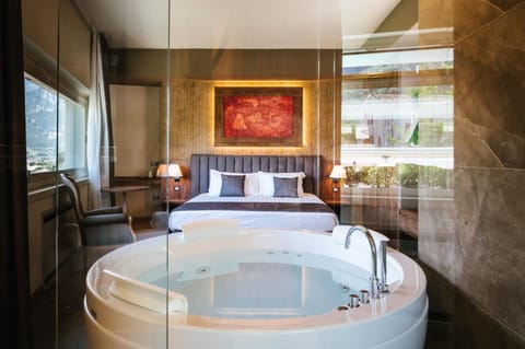 Lake Hotel La Pieve di Pisogne Hotel in Province of Brescia