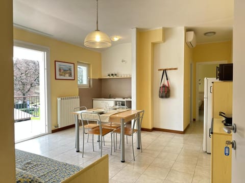 Bran & Denise Residence Apartment hotel in Lake Garda