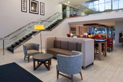 Holiday Inn Express San Francisco Airport South By IHG Hotel in Burlingame